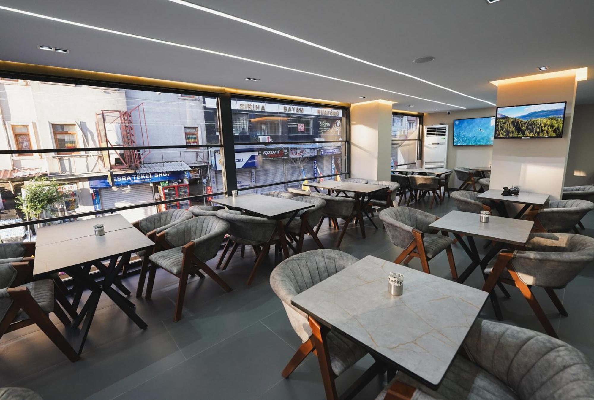 Grand Oezer Hotel Istanbul Exterior photo