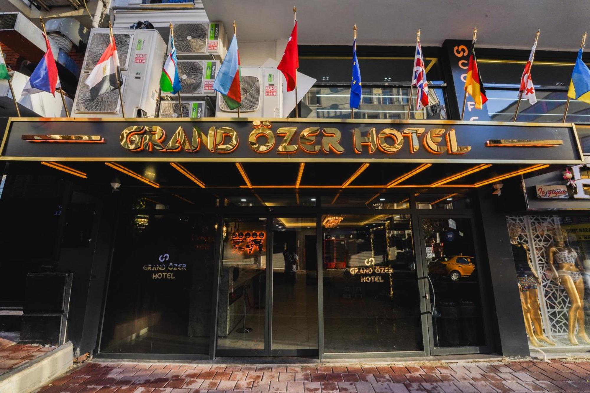 Grand Oezer Hotel Istanbul Exterior photo